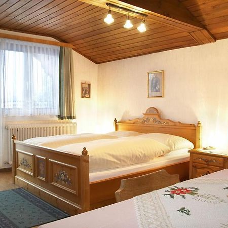 Gasthof Pension St. Wolfgang Kirchberg am Wechsel Pokoj fotografie